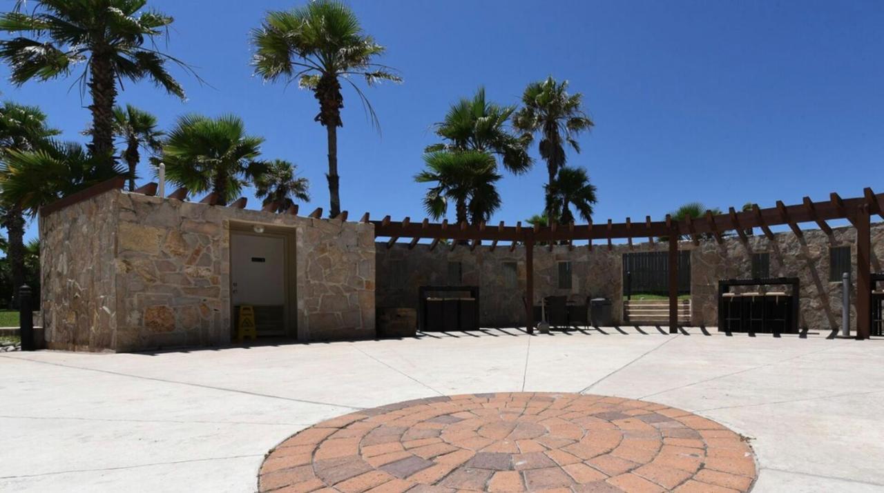 Upscale Modern Villa Private W Terrace In Bahia Mar Beachfront Resort, Heated Pool! South Padre Island Esterno foto